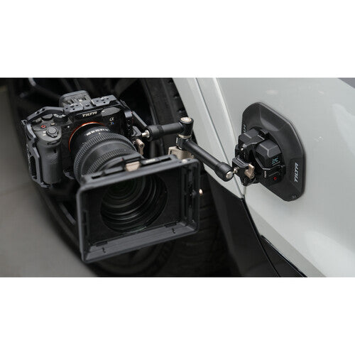 Ventosa electrónica Tilta Hydra con soporte de montaje (4,5")